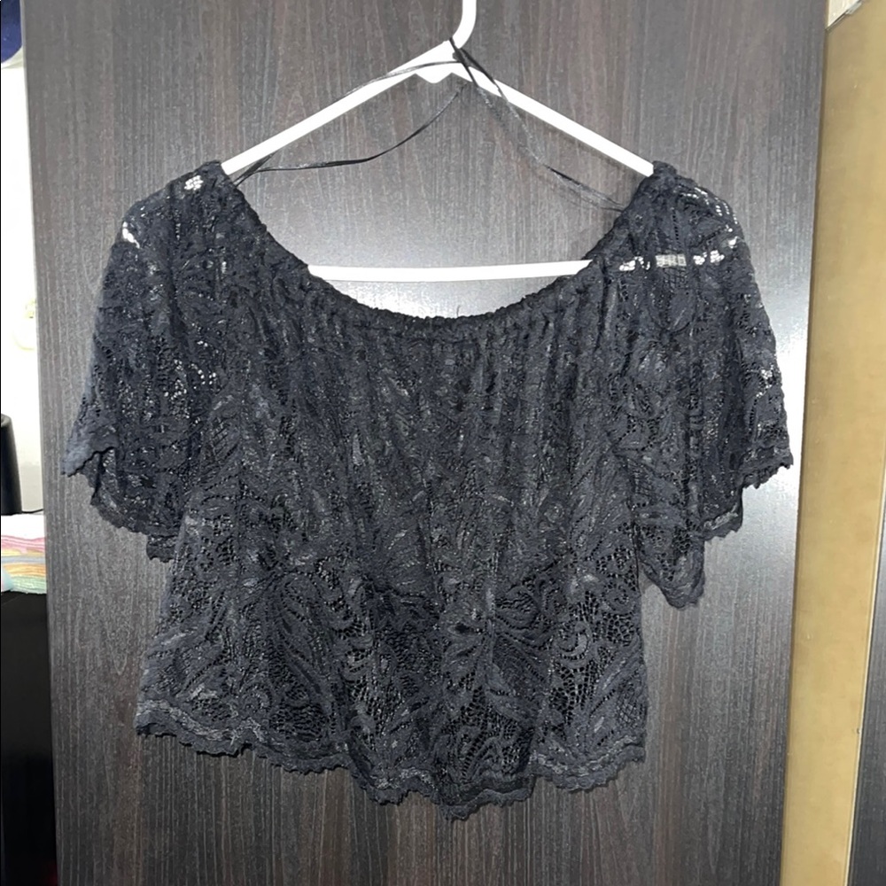 Ambiance Black Flutter Sleeve Crop Blouse